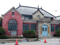 구 군산세관 본관